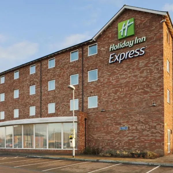 Holiday Inn Express Nuneaton, an IHG Hotel, hotel in Shilton