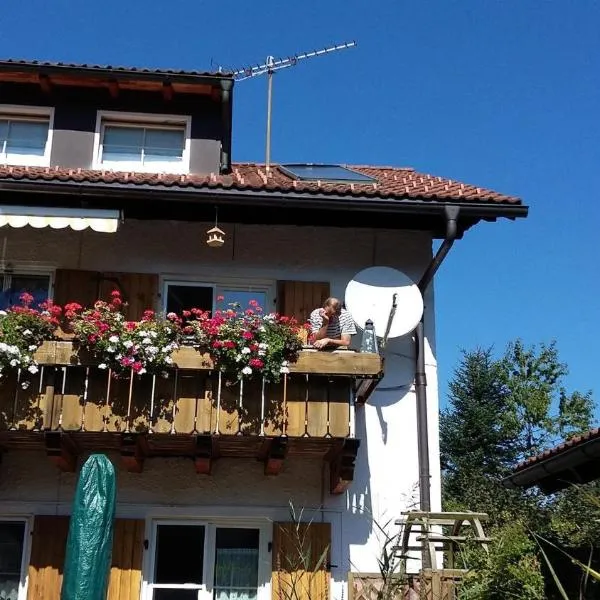 Haus Edelsbergblick: Nesselwang şehrinde bir otel