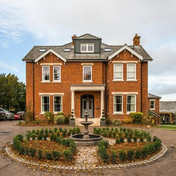 The Lodge Duxford, hotel in Great Chishall