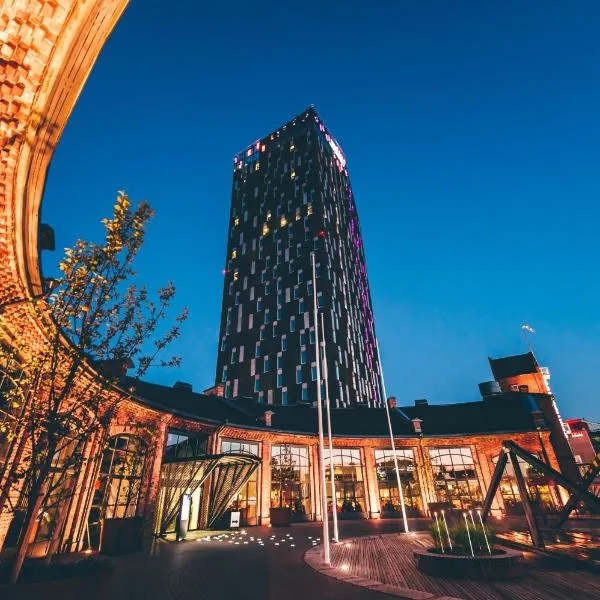 ソロ ソコス ホテル トルニ タンペレ（Solo Sokos Hotel Torni Tampere）、タンペレのホテル