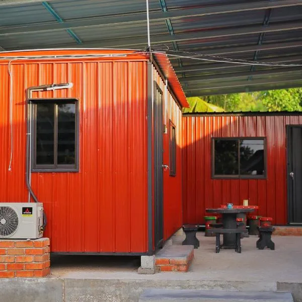 파당 베사르에 위치한 호텔 Padang Besar Red Cabin Homestay