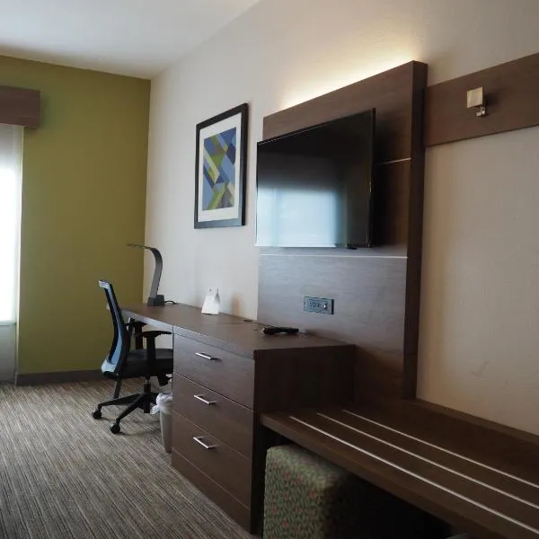 Holiday Inn Express Hotel & Suites Jacksonville North-Fernandina by IHG, hotel in Yulee