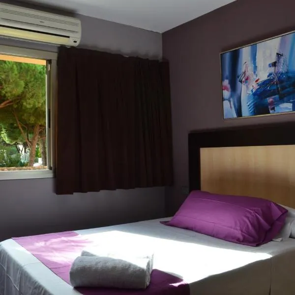 Hotel 170, hotel v destinaci Castelldefels
