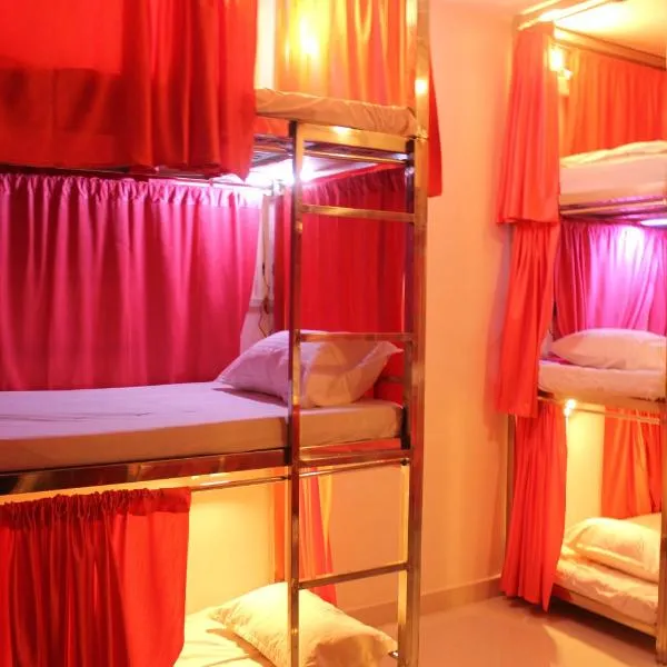 Sunset Backpackers Hostel, hotel v destinaci Orchha