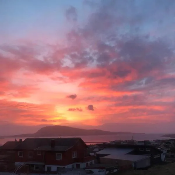 Light & spacious home, hotel a Tórshavn