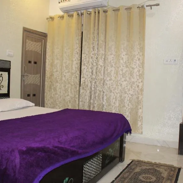 Sunset Backpackers Hostel, hotel in Orchha