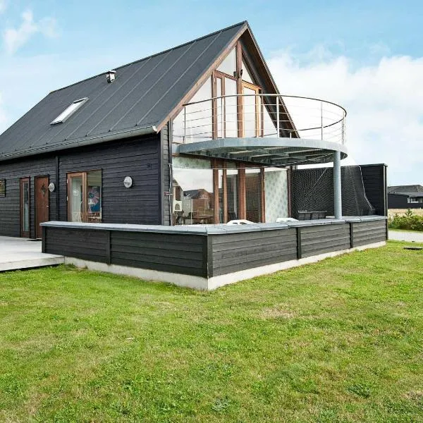 6 person holiday home in R m, hotel in Rømø
