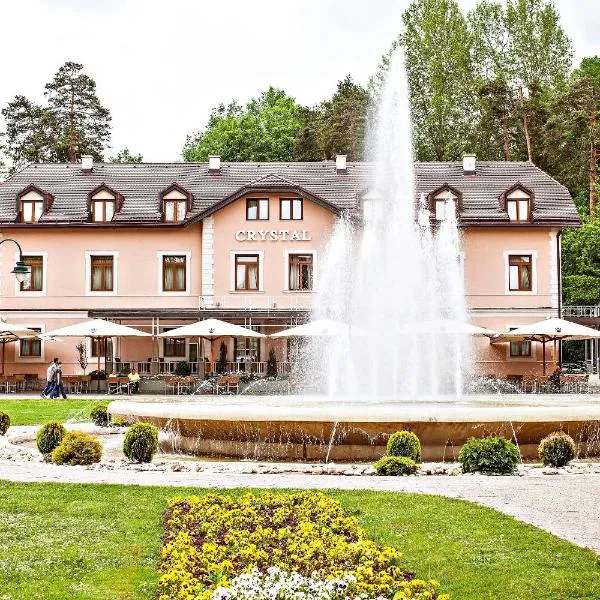 Hotel Crystal, hotel di Rakovica