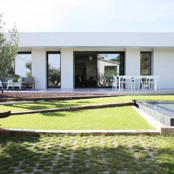 Casa Olivae: Villa privada con piscina en Alicante., готель у місті Agost