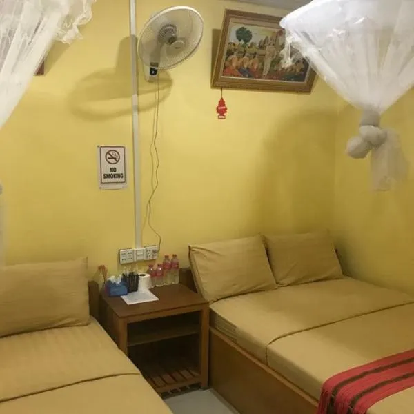 Manel Guesthouse and Restaurant, hotel v destinaci Sen Monourom