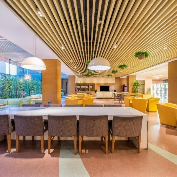 Holiday Inn Express Beijing Airport Zone by IHG, hotel in Beijing