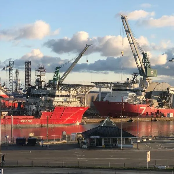 Harbour Living by Jutlandia - Hostel Style, hotel v destinaci Frederikshavn
