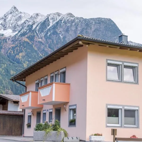 Ferienwohnung Maric, hotel v destinaci Oetz