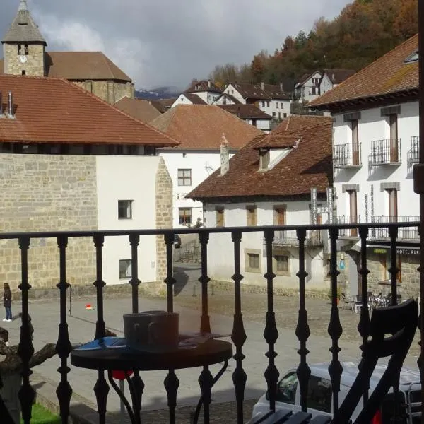 Gaztanbide Apartamento rural, hotel em Ochagavía