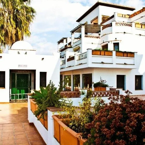 Bahía Santa Cruz, hotel v destinaci Almuñécar