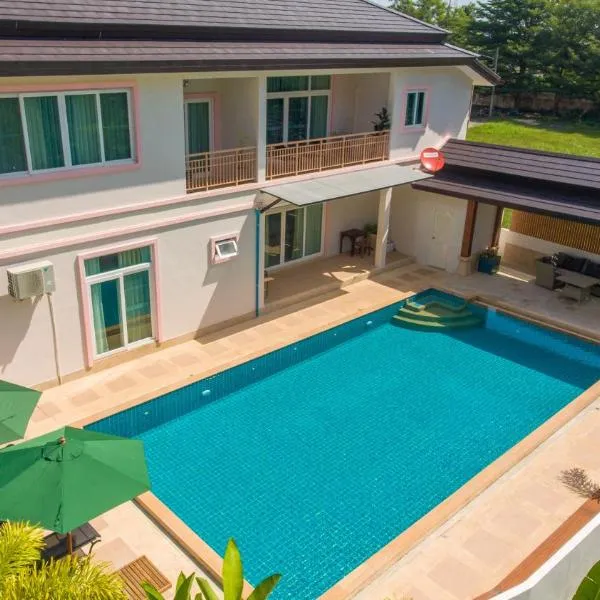 Phuket9 Residence, hotel v destinaci Chalong