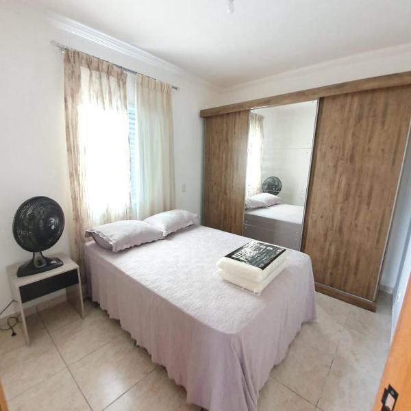 Apartamento Praia das Toninhas, 3 min do Mar - Foto 2