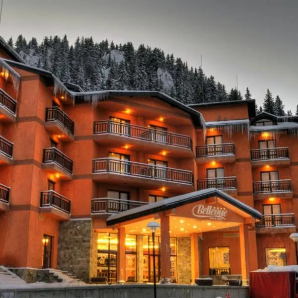 Hotel Bellevue Ski & Relax - Half Board、パンポロボのホテル