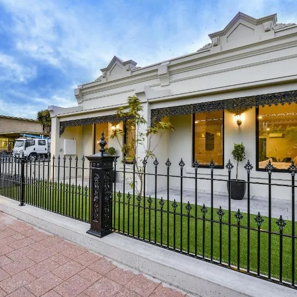 Aloha Central Premium Studios, hotel in Mount Gambier