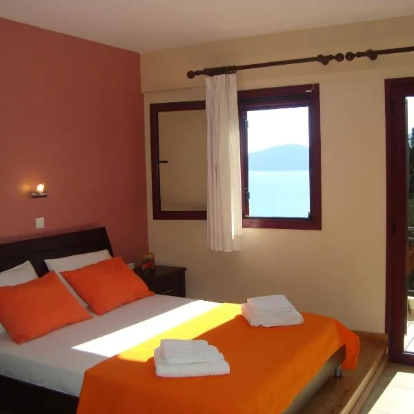 Mikros Gialos Apartments, hotel v destinácii Mikros Gialos