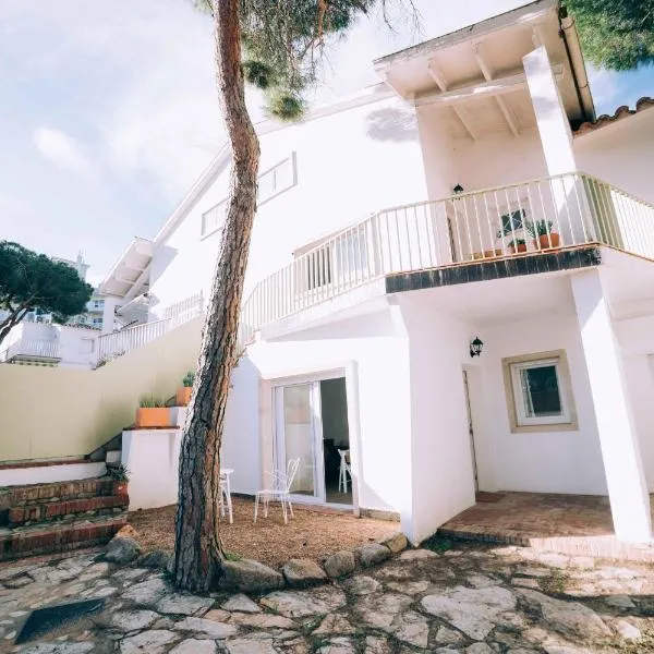 Old Side Duplex Platja d'Aro, hotel v destinaci Platja  d'Aro