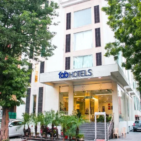 FabHotel Prime Sage – hotel w mieście Kālkāji Devi