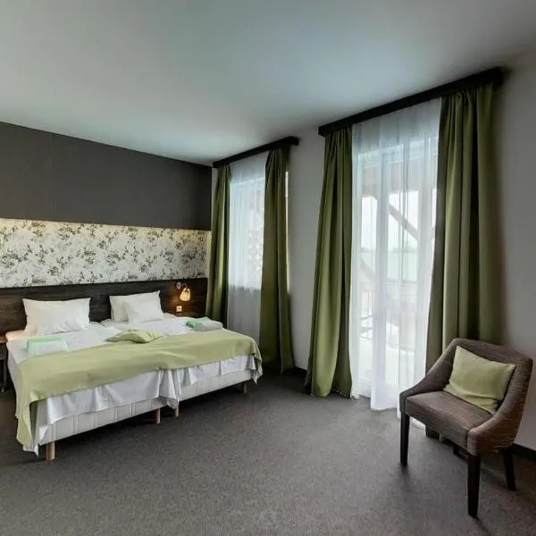 Oázis Wellness Panzio, hotel v destinaci Szigetszentmiklós