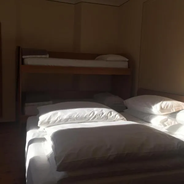 Viesnīca Hotel Adamello pilsētā Temu