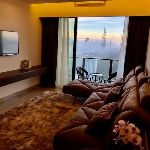 Sky D'Mont Suites, hotel in Kampong Sungai Tamu
