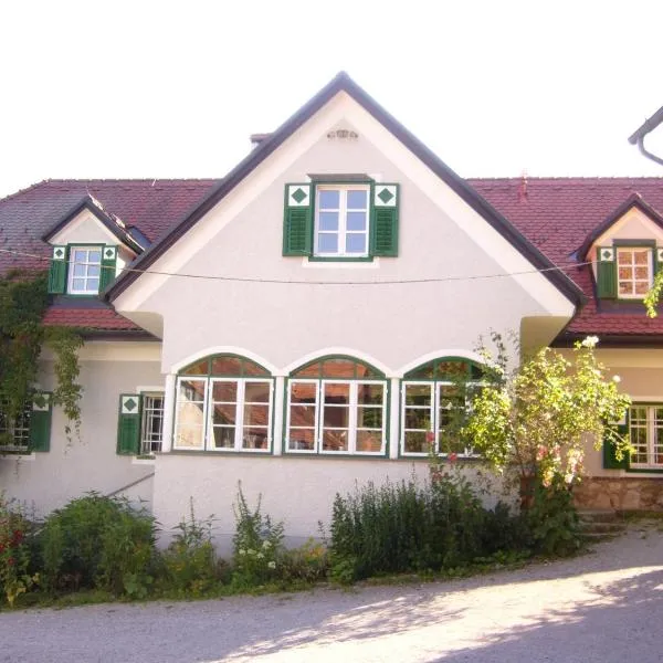 Hirschenhof, hotel in Kumberg