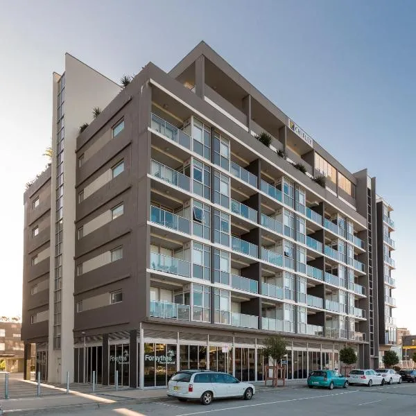 뉴캐슬에 위치한 호텔 Honeysuckle Executive Apartments
