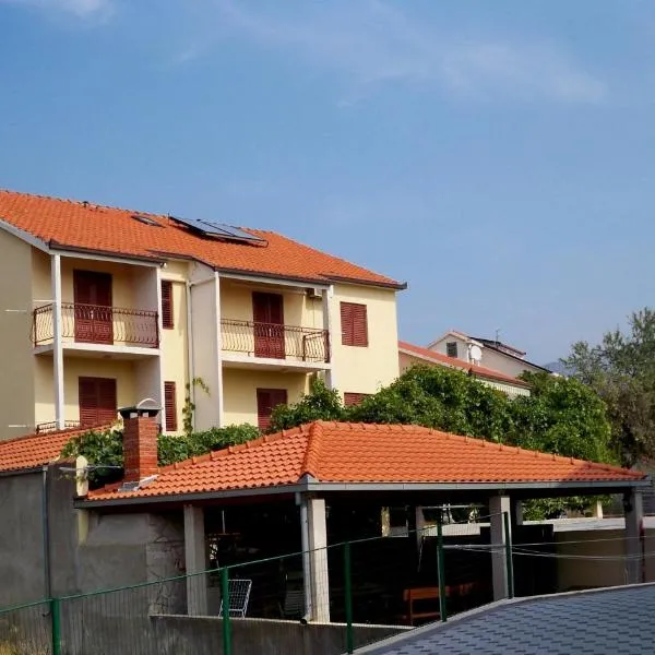 Guesthouse Lučić, hotel v destinaci Orebić