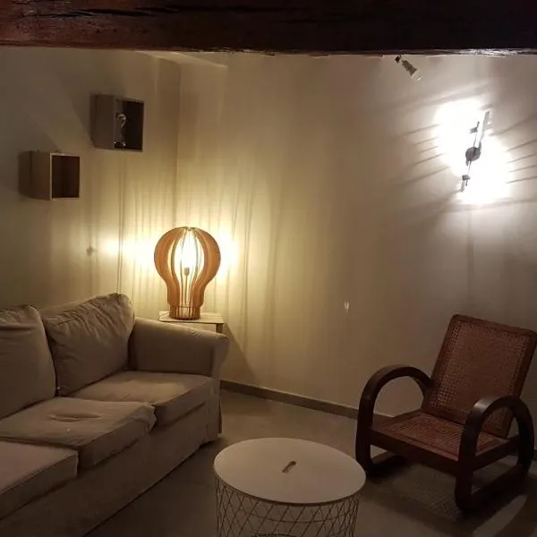 Appartement au calme, hotel v destinaci Changis-sur-Marne