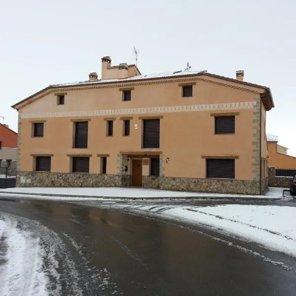 Hotel Rural La Casa del Tio Telesforo, hotel in Valsain