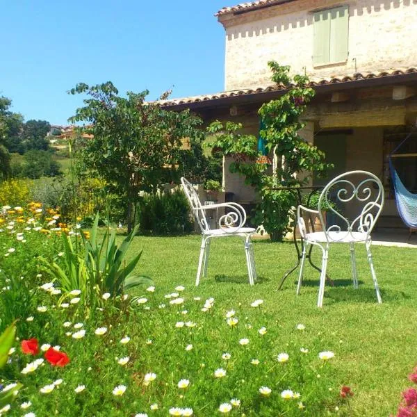 Poggio Dei Prugnoli, hotel v destinaci Tavoleto