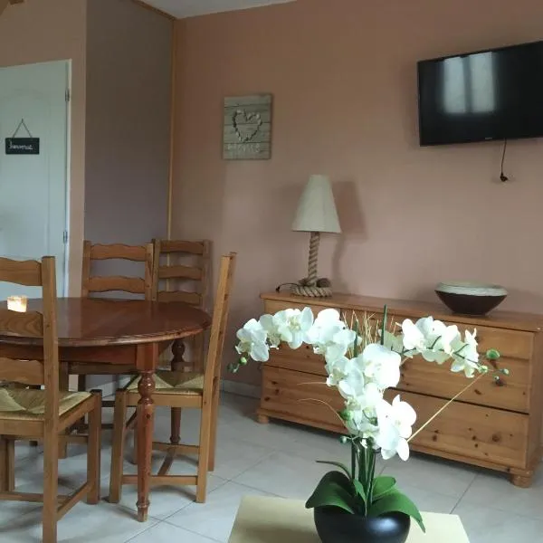 La Maisonnette Dintevilloise, hotel v destinaci Dinteville
