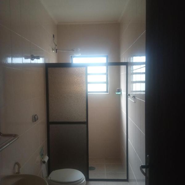 Maravilhosa vila a 150 m da praia do GUARAÚ, para 30 pessoas! - Foto 3