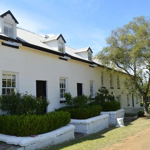 Lythgo's Row Colonial Cottages, hotel en Austins Ferry