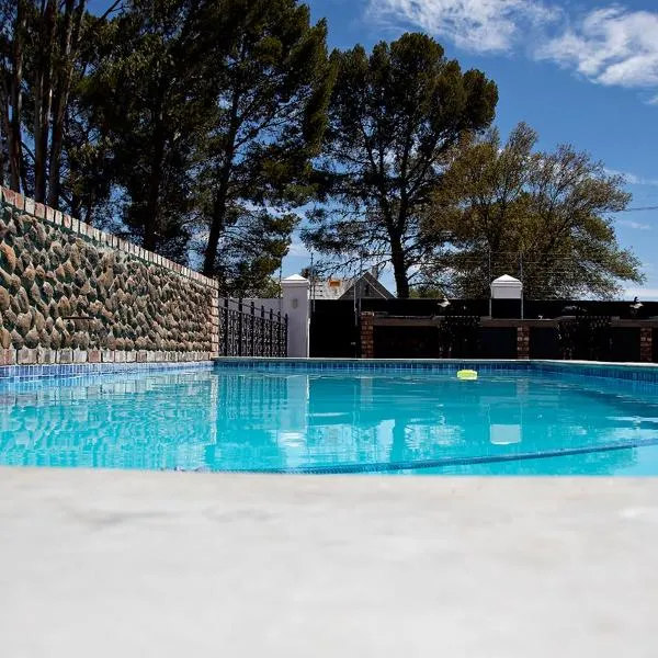 French Karoo Guesthouse, hótel í Beaufort West