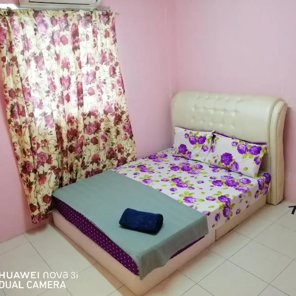 LAYLA INN, hotel di Batu Pahat