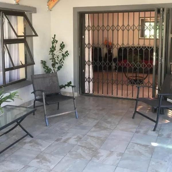 Cheryl's Fortress, hotel in Johannesburg
