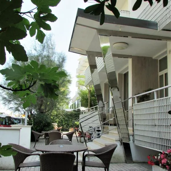 Hotel Villa Fiorita, khách sạn ở Milano Marittima