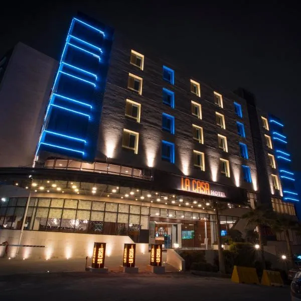 La Casa Hotel Amman by FHM, hotel v destinaci Amman