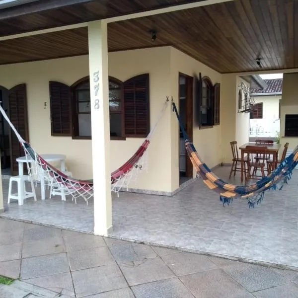 Casa Guaratuba espaçosa e confortável – hotel w mieście Boa Vista