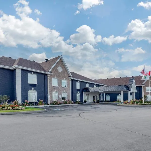 Quality Inn & Suites, hotel v destinaci Oakville