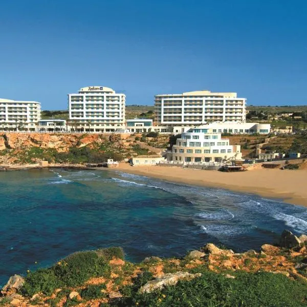 Radisson Blu Resort & Spa, Malta Golden Sands, hotel en Mellieha