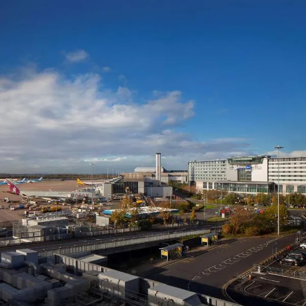 ラディソン　ブル　マンチェスター　エアポート（Radisson Blu Manchester Airport）、ヘイルのホテル