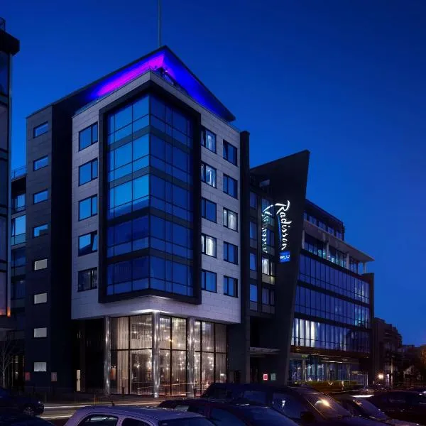 Radisson Blu Royal Hotel Dublin, отель в Дублине