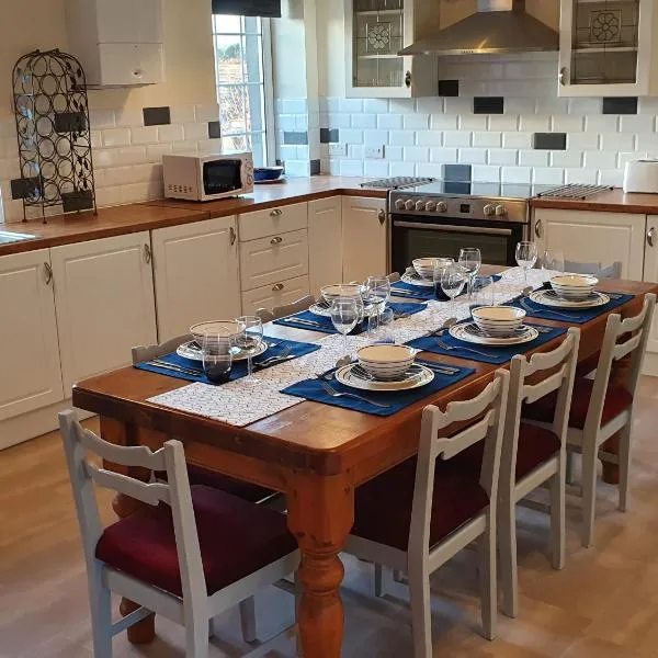 Lovely Cottage on Hadrians Wall 12 Miles From Carlisle, hotelli kohteessa Carlisle