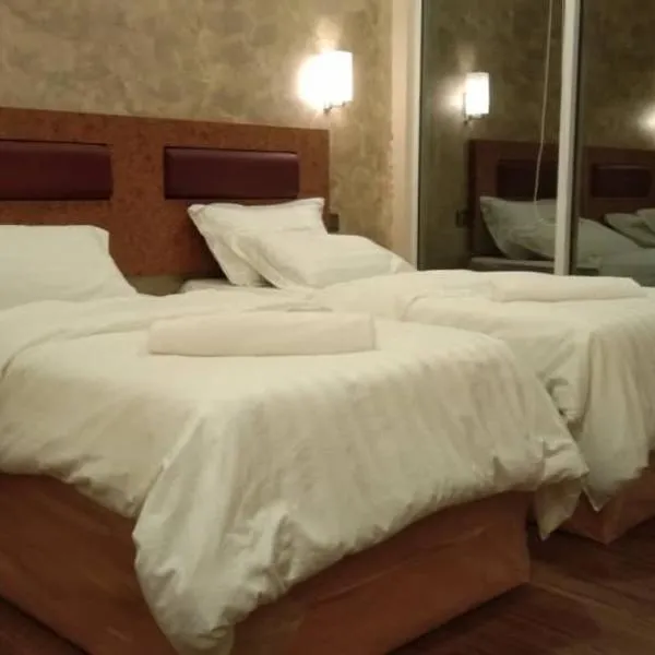Leely Garden Valley Lodge Tambunan, hotel v destinaci Tambunan